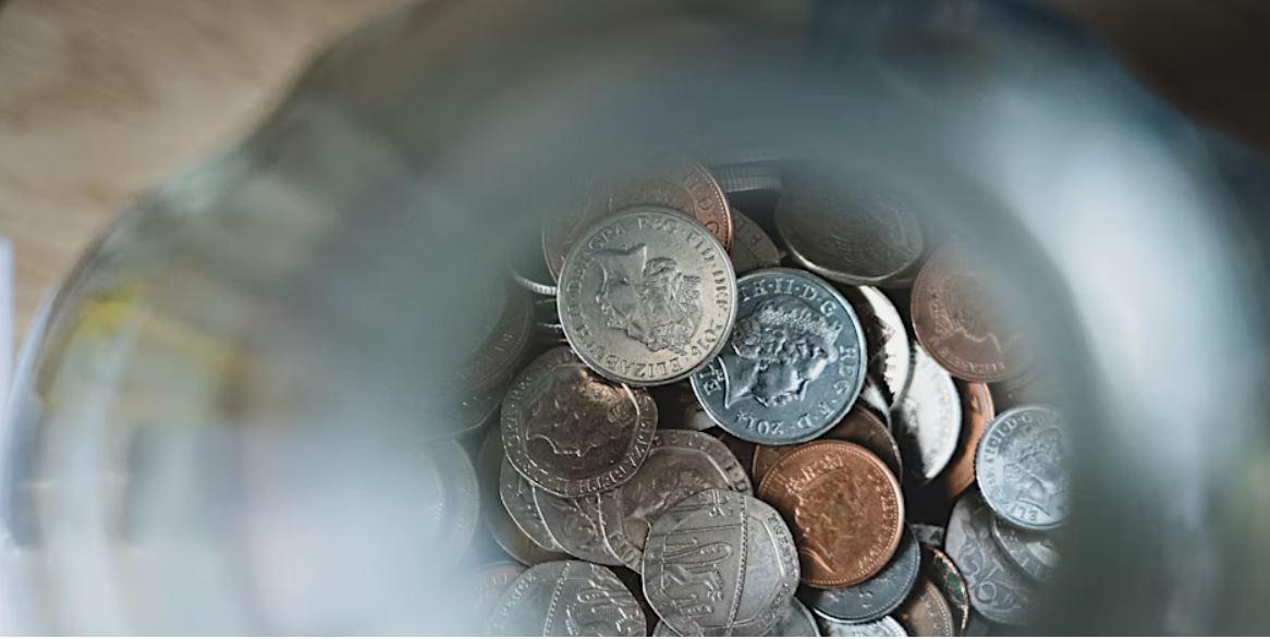 loose change British money