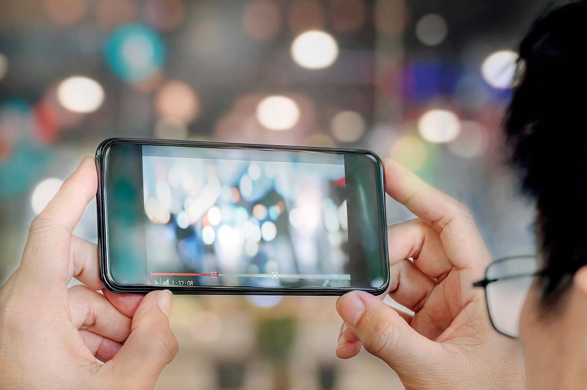 smartphone taking video