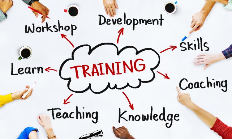 Training thought bubble with lots of hands and positive words